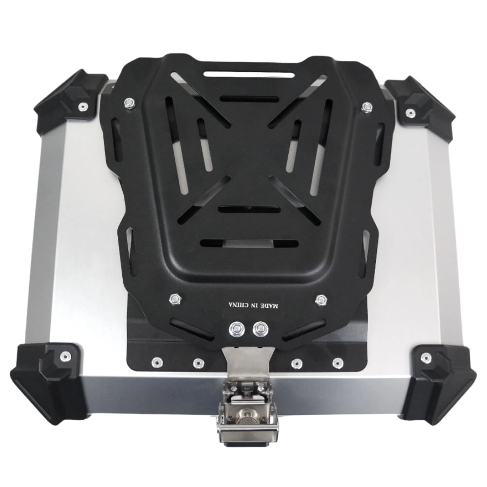 Bau para Moto Traseiro 45 Litros Universal Anti Roubo Tronos de Aluminio prata Bau para Moto Traseiro 45 Litros Universal Anti Roubo Tronos de Aluminio prata