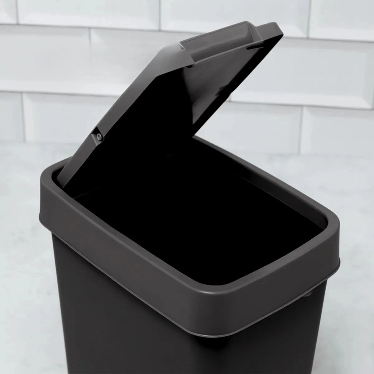 CESTO DE PORTA 8L LIXEIRA PEQUENA TAMPA C/ABERTURA DUPLA PRETO CESTO DE PORTA 8L LIXEIRA PEQUENA TAMPA C/ABERTURA DUPLA PRETO