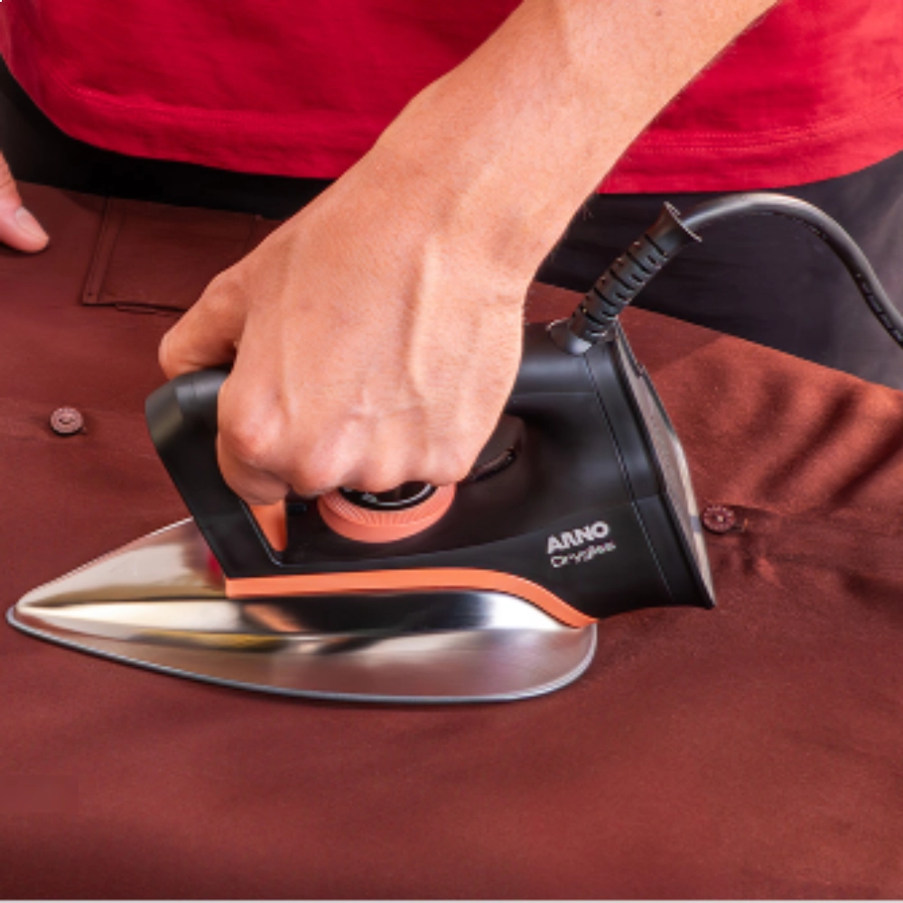 FERRO ARNO A SECO ANTIADERENTE 1200W DRYGLISS - FS / 220 VOLTS FERRO ARNO A SECO ANTIADERENTE 1200W DRYGLISS - FS / 220 VOLTS