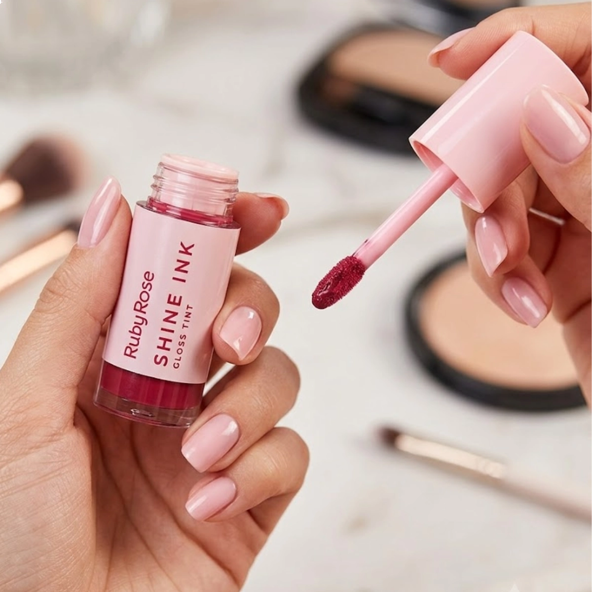 GLOSS TINT SHINE INK RUBY ROSE LONGA DURAÇÃO SI10 GLOSS TINT SHINE INK RUBY ROSE LONGA DURAÇÃO SI10