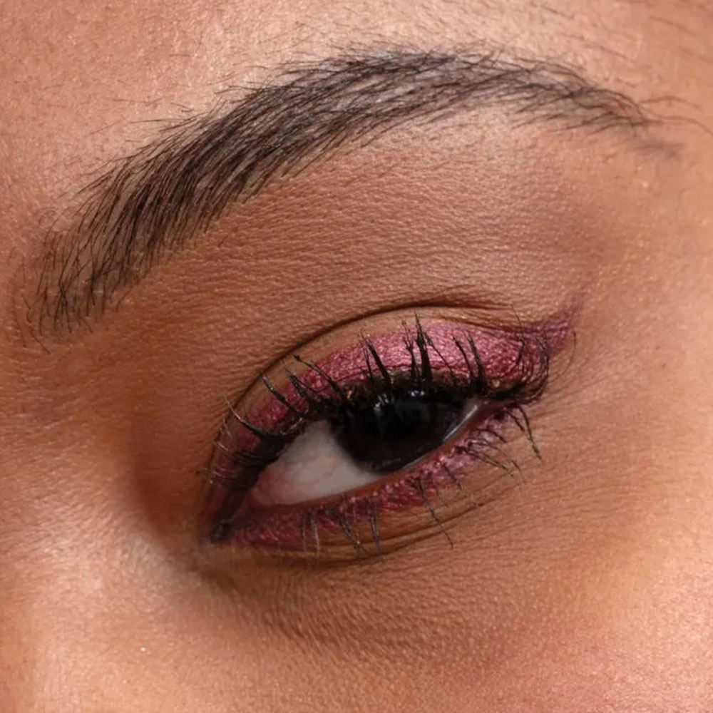 LÁPIS RETRÁTIL EM GEL MARSALA Á PROVA D' ÁGUA RUBY KISSES RE06B