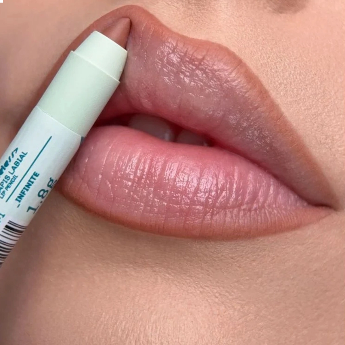 LAPIS LABIAL TIMELESS WONDER BY RUBY ROSE Infinite 01 LAPIS LABIAL TIMELESS WONDER BY RUBY ROSE Infinite 01