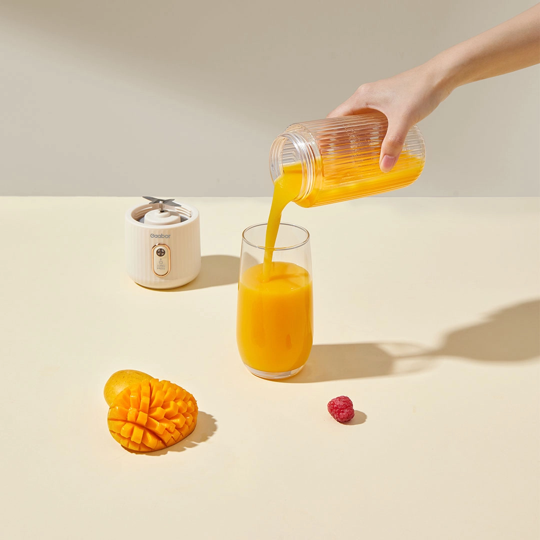 Liquidificador Pocket Usb 2 Copos C/ 350ml E 280ml 4 Lâminas