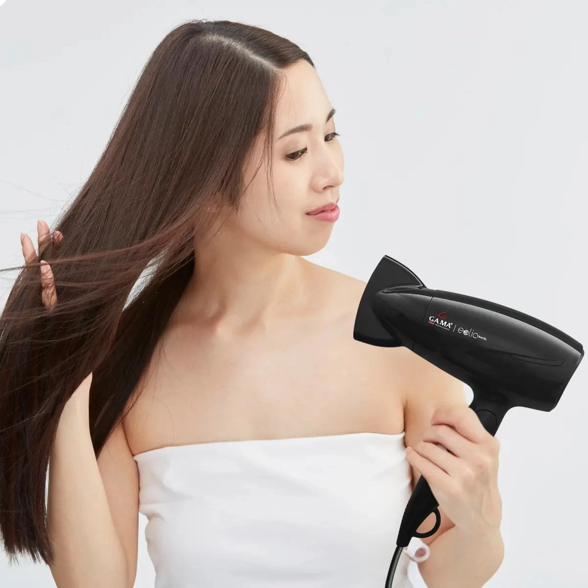 MINI SECADOR DE CABELO GAMA ITALY EOLIC 1400W TRAVEL BIVOLT MINI SECADOR DE CABELO GAMA ITALY EOLIC 1400W TRAVEL BIVOLT