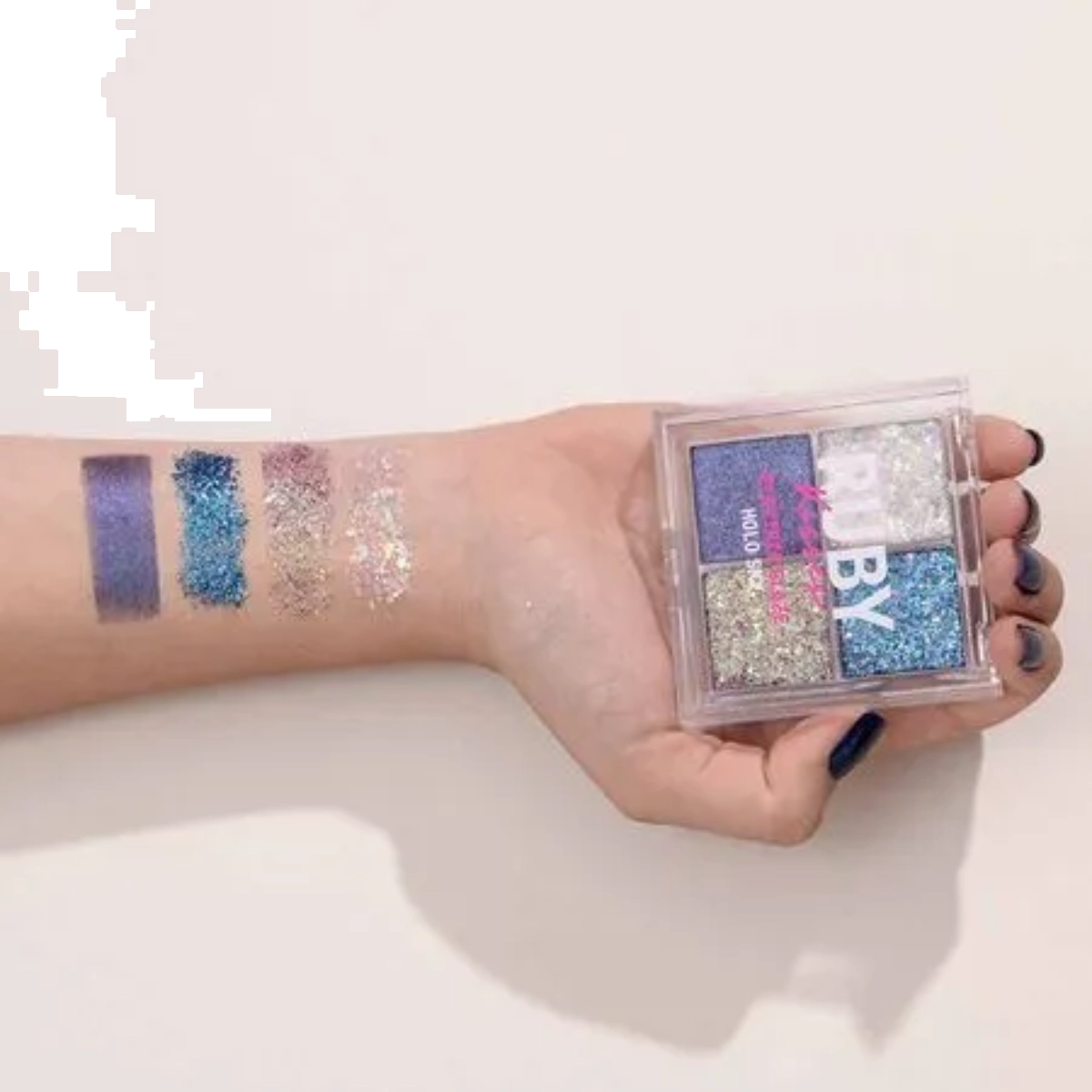 PALETA DE SOMBRAS EYESHADOW GLITTER HOLO SKY RUBY KISSES PALETA DE SOMBRAS EYESHADOW GLITTER HOLO SKY RUBY KISSES