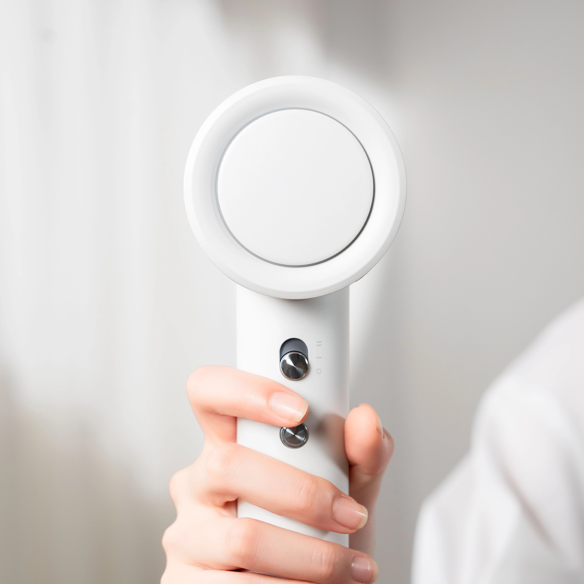 Secador De Cabelo Supersonic Gaabor 110.000 Rpm Profissional -  127V Branco