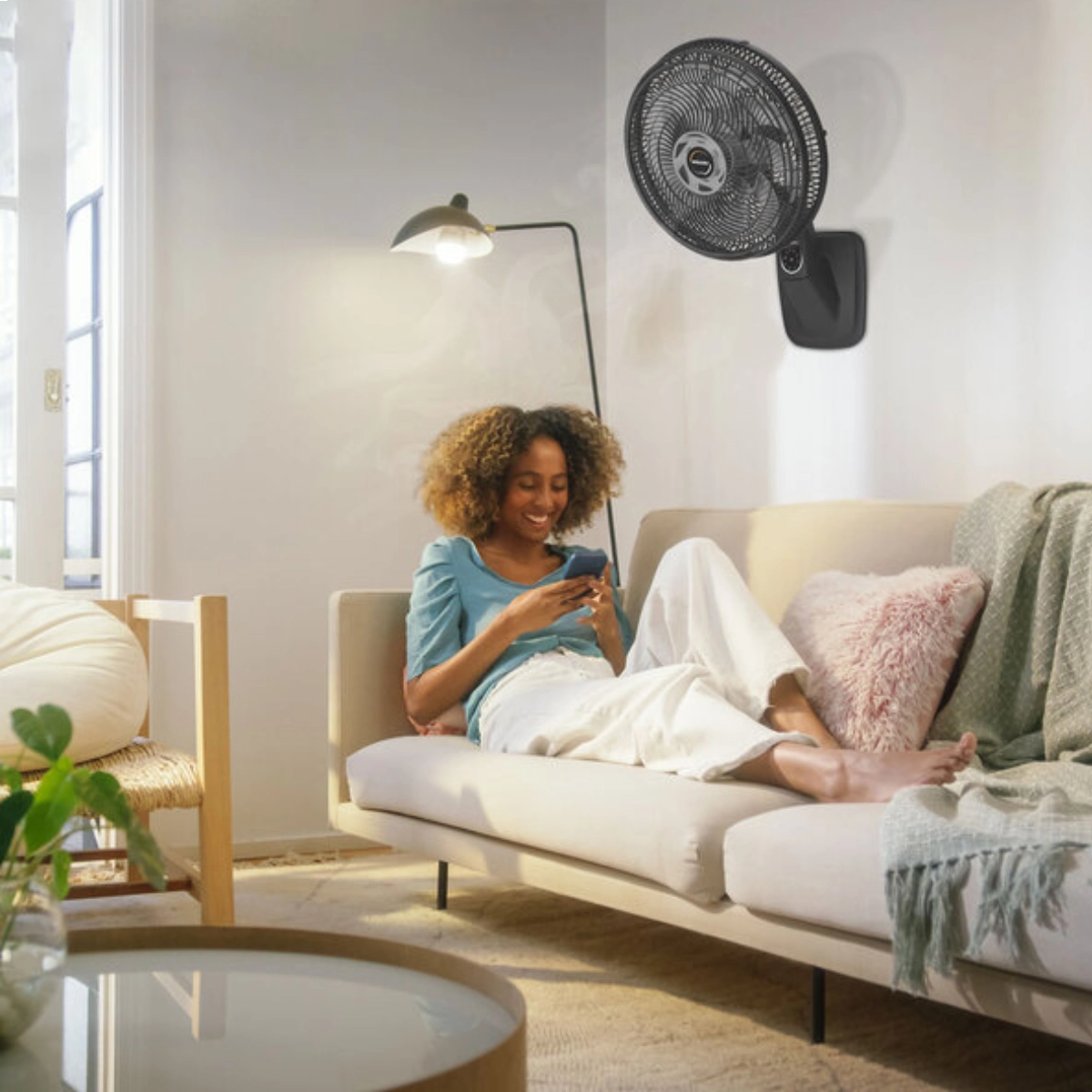 VENTILADOR DE PAREDE MALLORY SMART CONTROL 140W 3 VELOCIDADES 127V 40CM VENTILADOR DE PAREDE MALLORY SMART CONTROL 140W 3 VELOCIDADES 127V 40CM