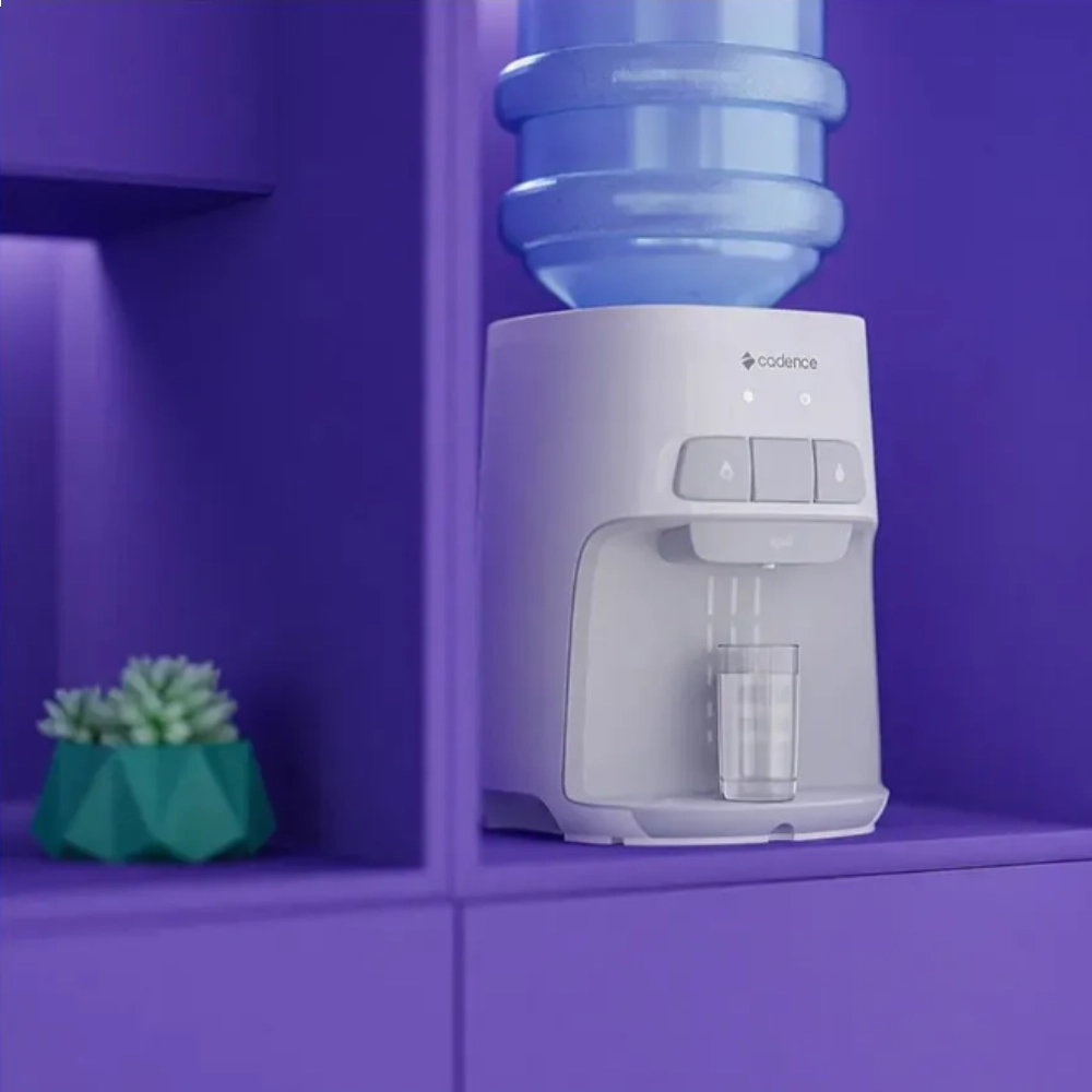 Bebedouro de Mesa Cadence Gela Água Refrigerado Elétrico Galão Aguô Bivolt Beb110 127v/220v