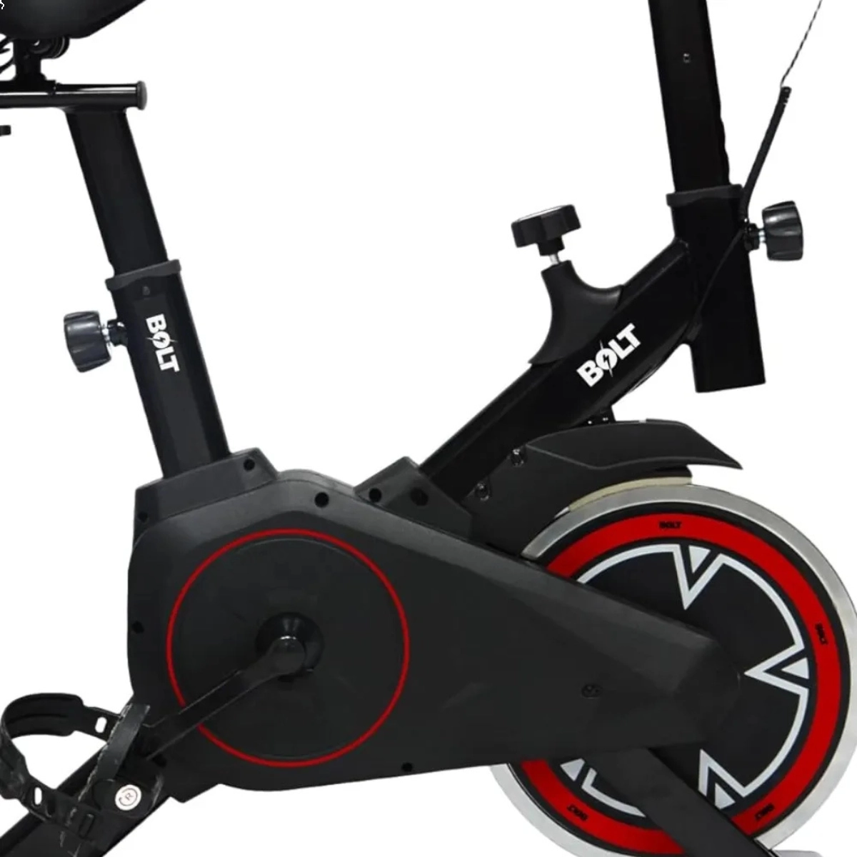 BICICLETA SPINNING BOLT F1 COM MONITOR E AJUSTES PRETO E VERMELHO BICICLETA SPINNING BOLT F1 COM MONITOR E AJUSTES PRETO E VERMELHO