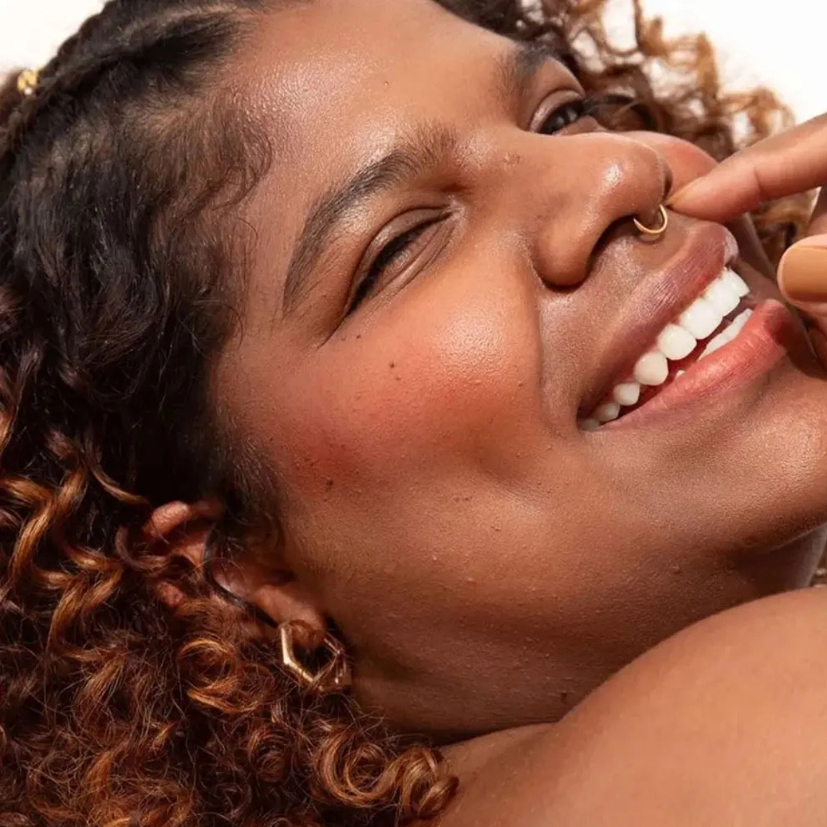 BLUSH LABIAL EM STICK MELON POP TERRACOTTA RUBY KISSES BLUSH LABIAL EM STICK MELON POP TERRACOTTA RUBY KISSES
