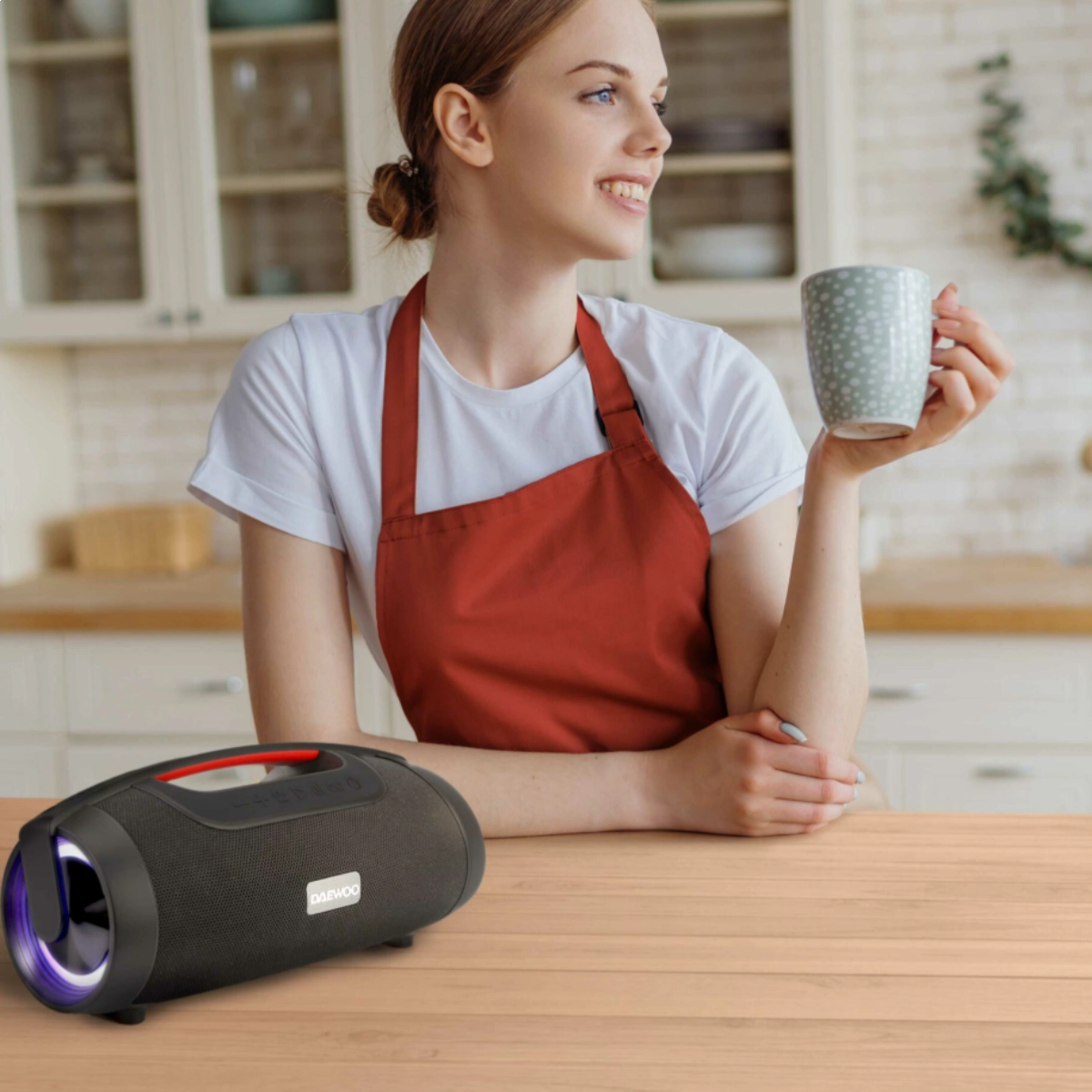 Caixa de Som Portátil Boombox DW242 Design, Potência e Conectividade