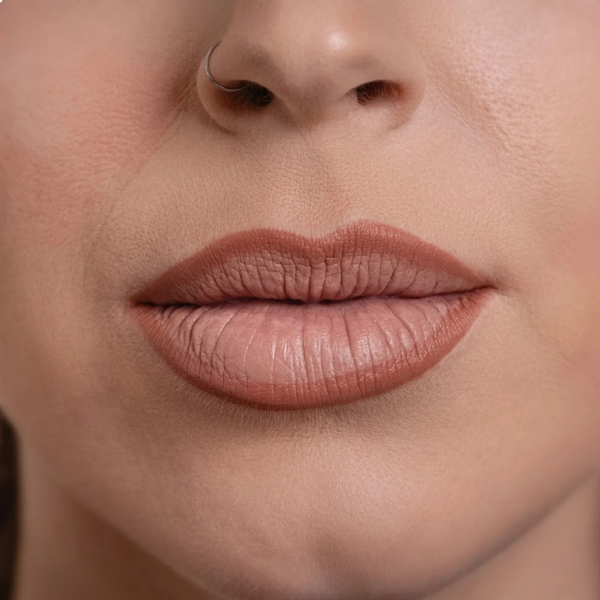 LAPISEIRA LABIAL DE VOLUME RUBY KISSES BIG FULL COR NUDE