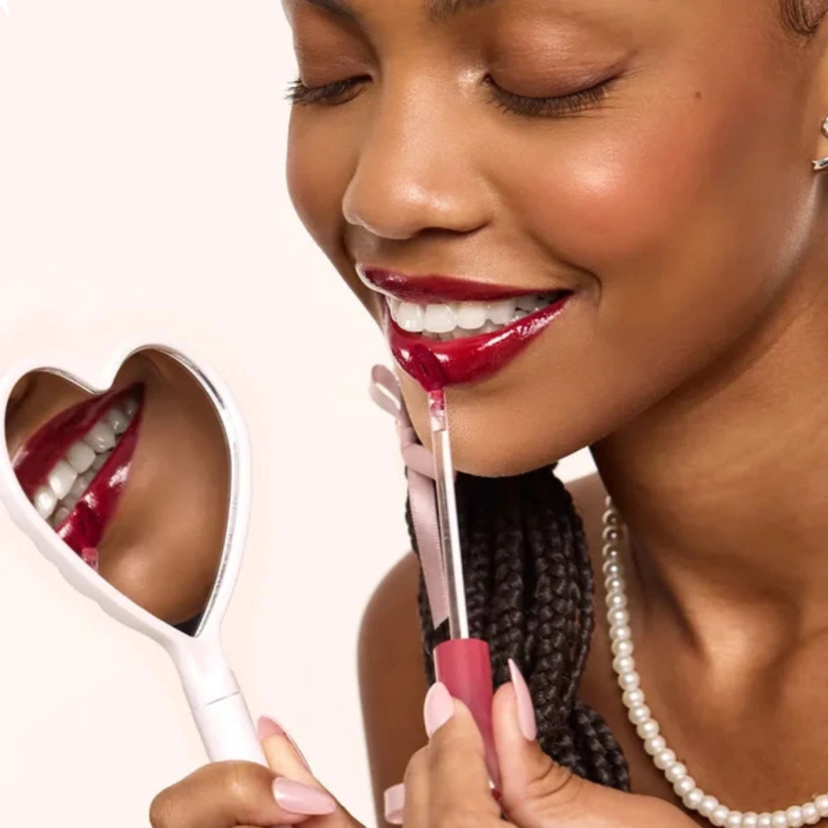 LIP FIX RUBY KISSES GLOSSY TINT ALTA FIXAÇÃO BERRY CHARM