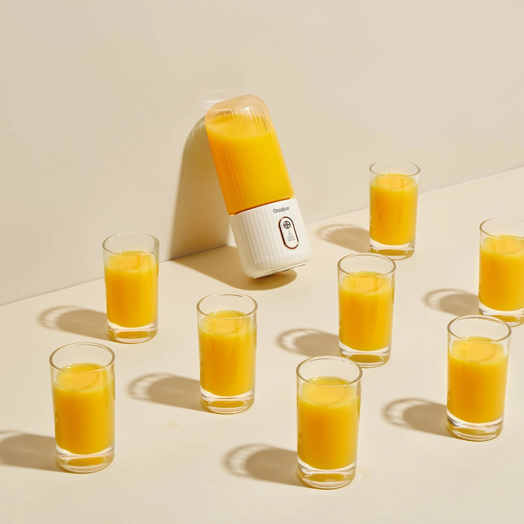 Liquidificador Pocket Usb 2 Copos C/ 350ml E 280ml 4 Lâminas