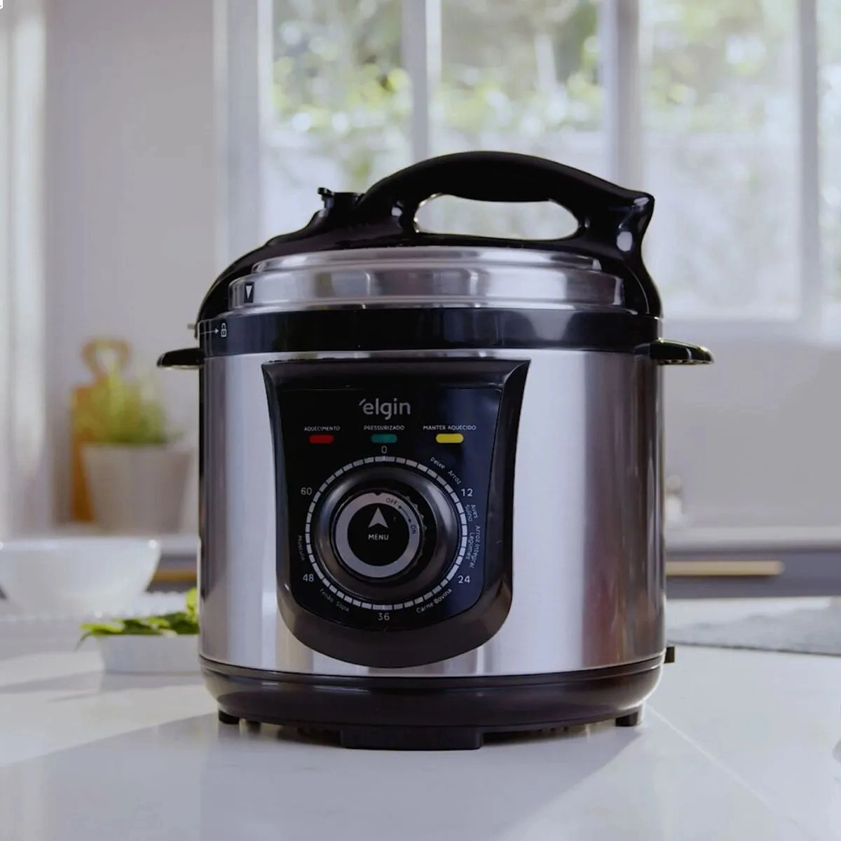 PANELA DE PRESSÃO ELÉTRICA ELGIN 4 LITROS 840W INOX 10 RECEITAS 127V PANELA DE PRESSÃO ELÉTRICA ELGIN 4 LITROS 840W INOX 10 RECEITAS 127V