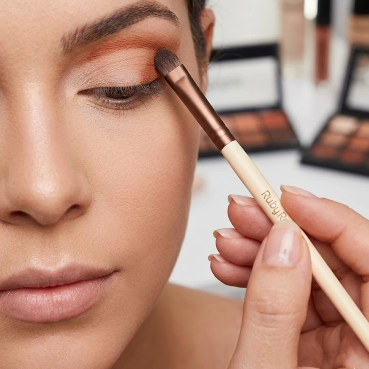 PINCEL DE MAQUIAGEM GE2 PRECISÃO E SOMBRA GLASS RUBY ROSE