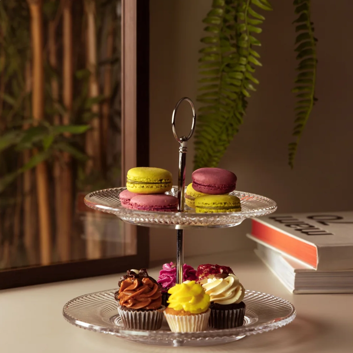 PORTA DOCES 2 ANDARES DE CRISTAL DE CHUMBO RENAISSANCE 18,5 X 22,5 X 24