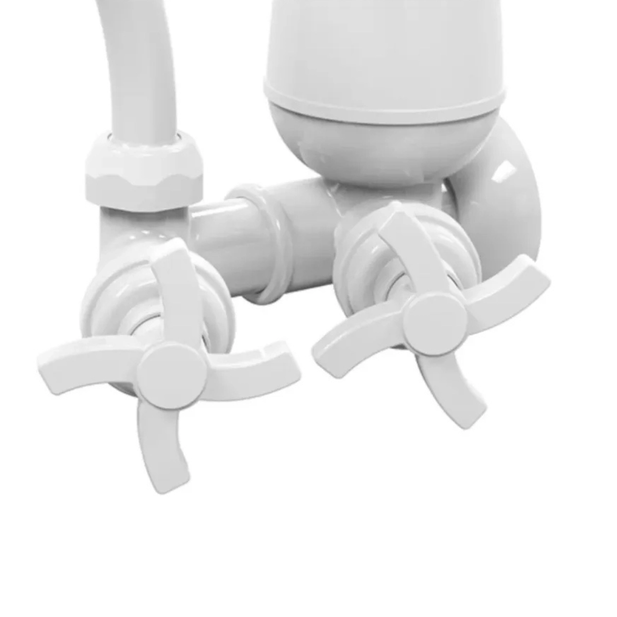 TORNEIRA COM FILTRO BRANCA E05 BICA MÓVEL QUADRISETA TORNEIRA COM FILTRO BRANCA E05 BICA MÓVEL QUADRISETA