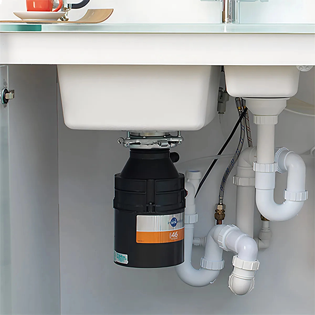 TRITURADOR DE RESÍDUOS ALIMENTARES MODELO 46 127V PRETO INSINKERATOR